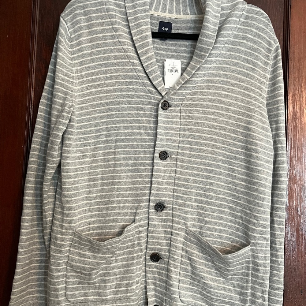 Men’s sweater